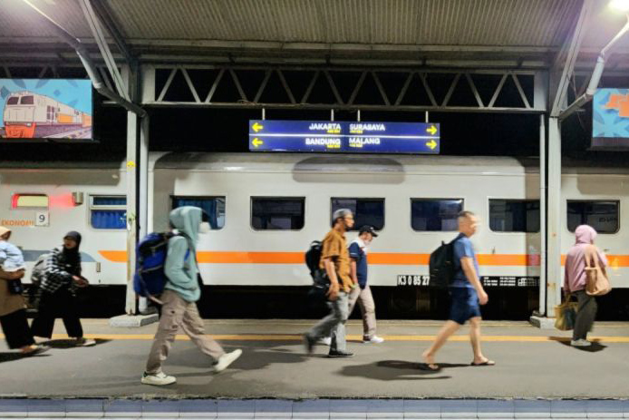 KAI Daop Semarang pastikan ketersediaan tiket libur Imlek KAI Daop Semarang pastikan ketersediaan tiket libur Imlek