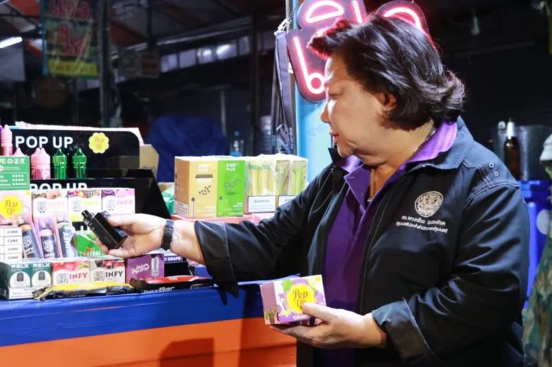 Otoritas Bangkok lakukan razia rokok elektronik