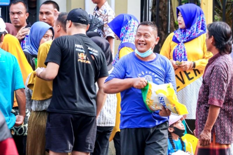 Pemkab Lamongan jadwalkan operasi pasar untuk selalu stabilkan harga Pemkab Lamongan jadwalkan operasi pasar untuk selalu stabilkan harga