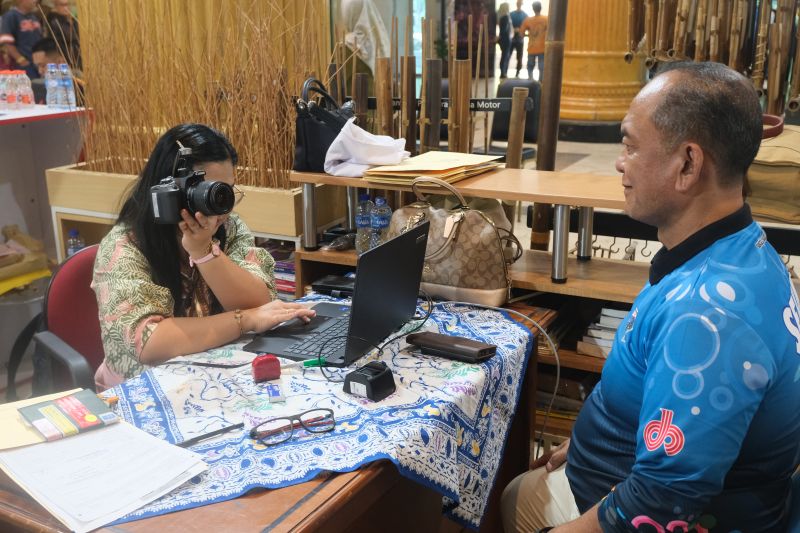 Imigrasi Jakut buka layanan eazy passport di kantor wali kota setempat Imigrasi Jakut buka layanan eazy passport di kantor wali kota setempat