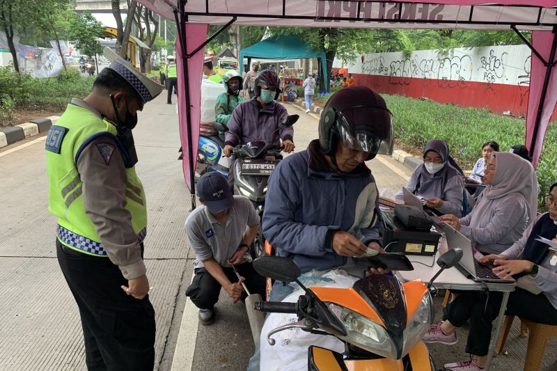 Pemkot Jakarta Utara gelar uji emisi cegah polusi udara Pemkot Jakarta Utara gelar uji emisi cegah polusi udara