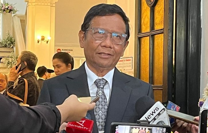Mahfud tanggapi keinginan Hadi Tjahjanto untuk bertemu