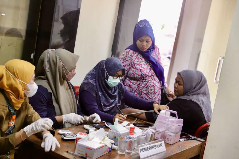 250 KPPS Kelurahan Kebon Kelapa periksa kesehatan