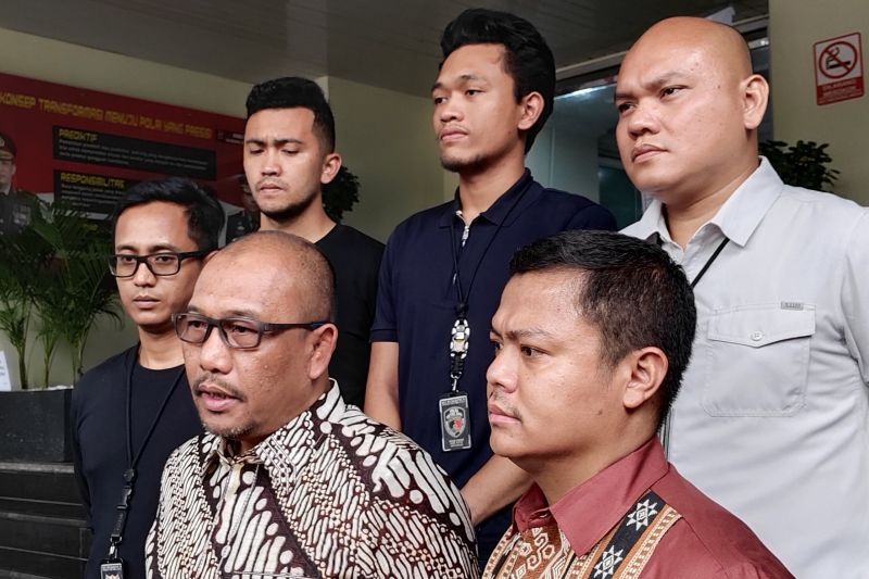 Kasus anak Tamara, polisi ungkap tersangka dan korban renang selama 2,5 jam Kasus anak Tamara, polisi ungkap tersangka dan korban renang selama 2,5 jam