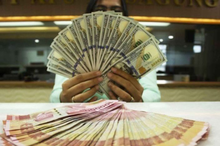 Rupiah Jumat pagi tergelincir jadi Rp15.602 per dolar AS Rupiah Jumat pagi tergelincir jadi Rp15.602 per dolar AS