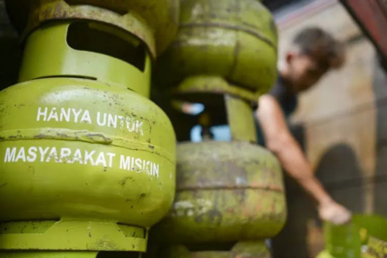 Pembelian elpiji 3 kg di seluruh pangkalan Yogyakarta terapkan penggunaan KTP Pembelian elpiji 3 kg di seluruh pangkalan Yogyakarta terapkan penggunaan KTP