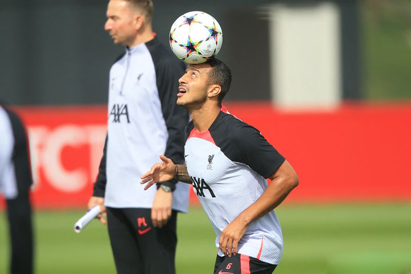 Klopp harap Thiago masih dapat bermain di sisa musim ini Klopp harap Thiago masih dapat bermain di sisa musim ini