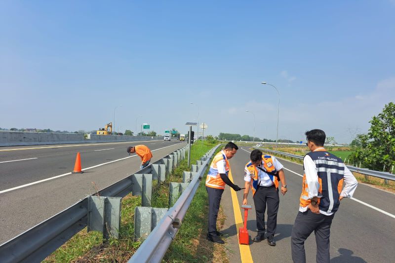 Kemenhub terus bangun fasilitas tingkatkan aspek keselamatan jalan Kemenhub terus bangun fasilitas tingkatkan aspek keselamatan jalan