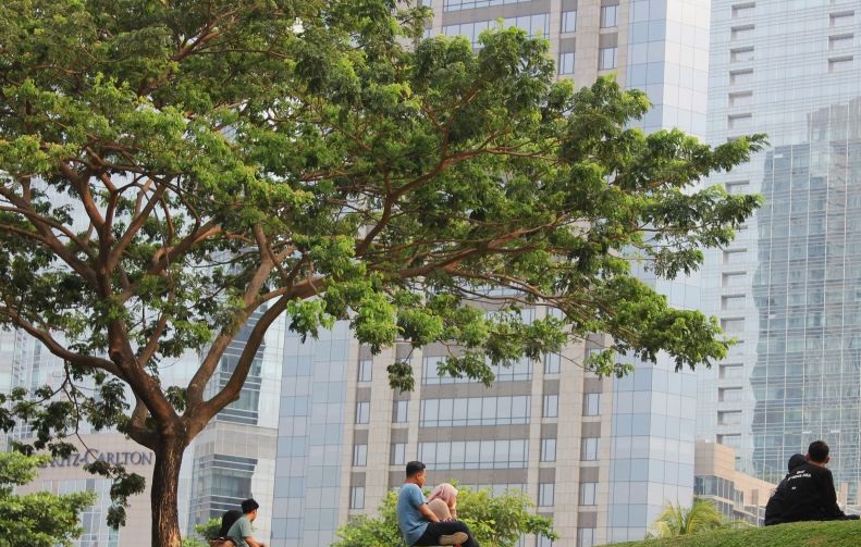 Kualitas udara Jakarta kembali memburuk pada Minggu pagi