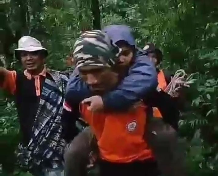 Pendaki asal Grobogan jatuh di Gunung Muria berhasil diselamatkan 