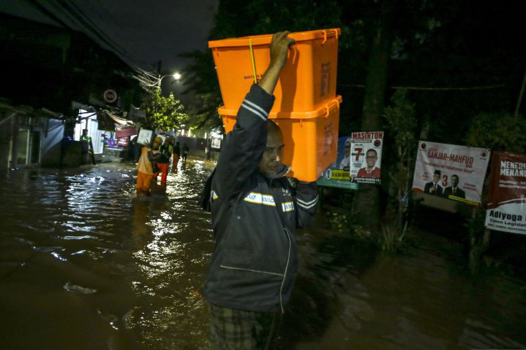 Hujan berpotensi melanda Jakarta pada Kamis siang Hujan berpotensi melanda Jakarta pada Kamis siang