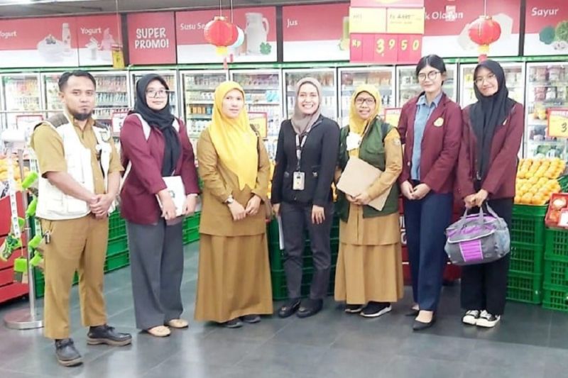 DKP Tangerang datangi pusat belanja cek izin edar pangan DKP Tangerang datangi pusat belanja cek izin edar pangan