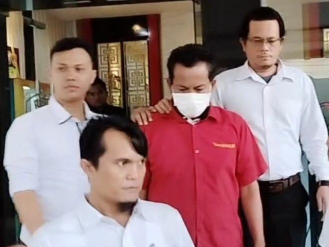 Tim Saber Pungli Polda Sumut tetapkan Komisioner KPU Sidimpuan tersangka pemeresan 