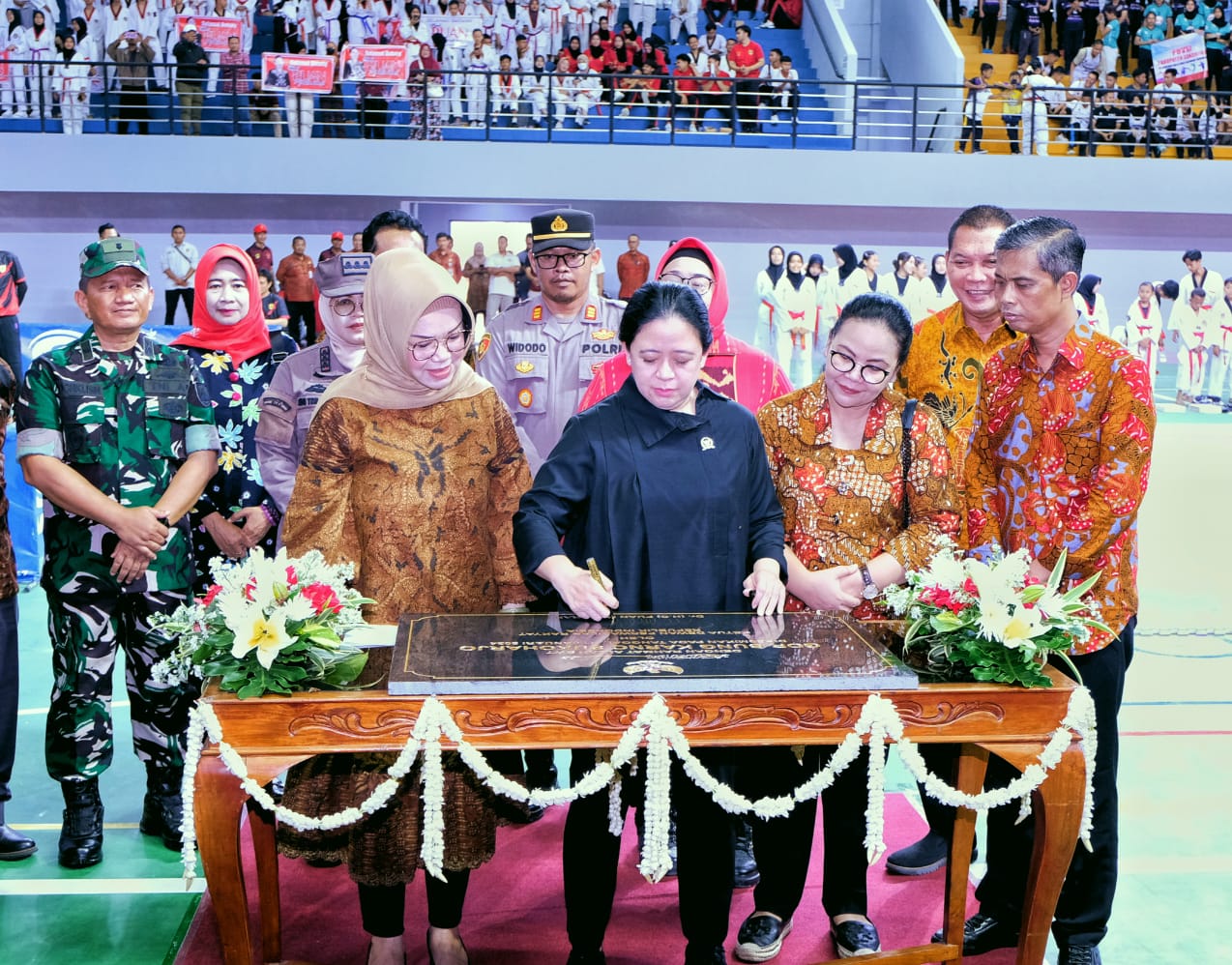 Puan tegaskan internal PDI Perjuangan solid raih kemenangan di Pemilu 2024 Puan tegaskan internal PDI Perjuangan solid raih kemenangan di Pemilu 2024