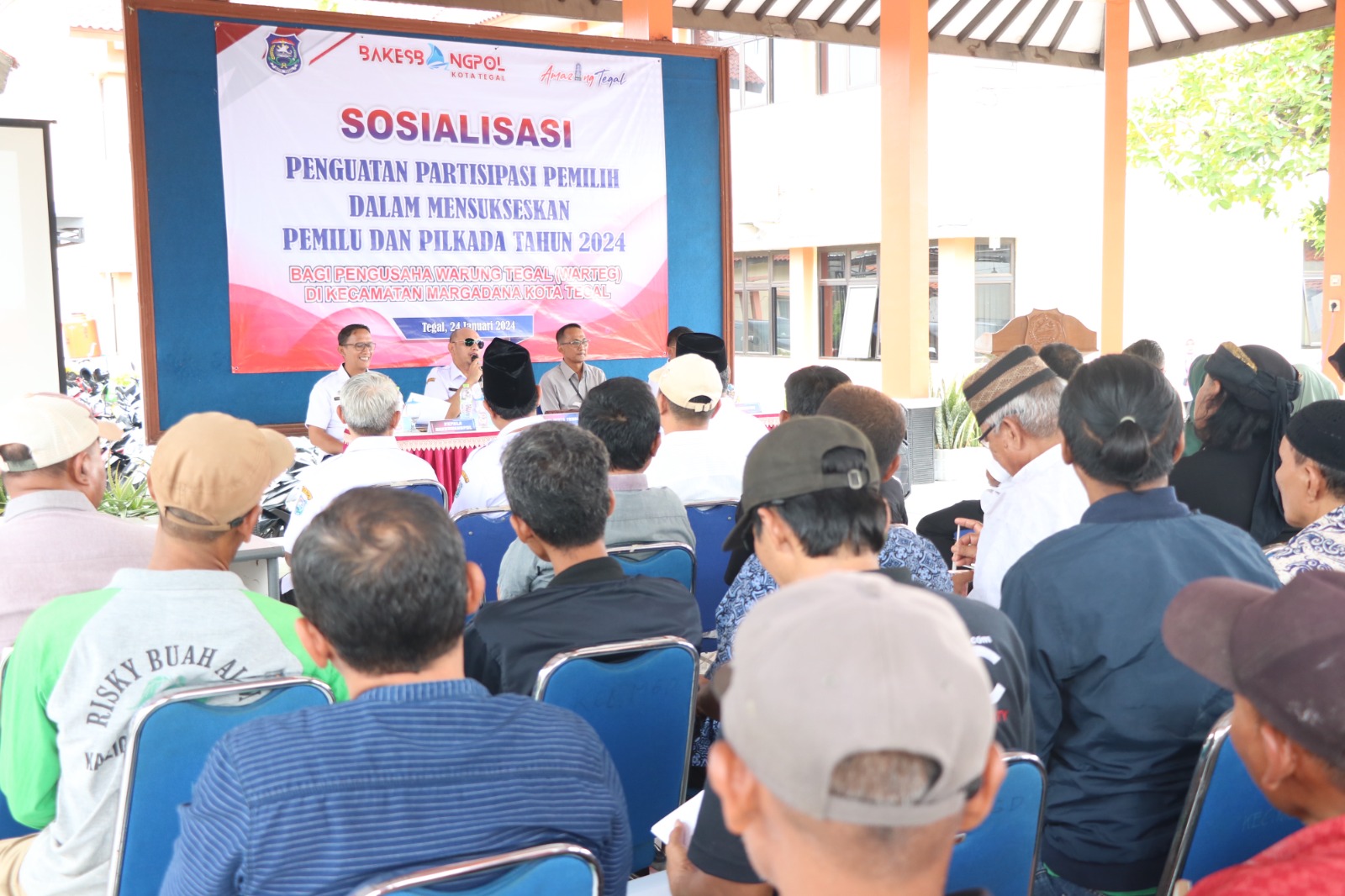 Wali Kota Tegal ajak pengusaha warteg Margadana tingkatkan partisipasi Pemilu 2024 Wali Kota Tegal ajak pengusaha warteg Margadana tingkatkan partisipasi Pemilu 2024