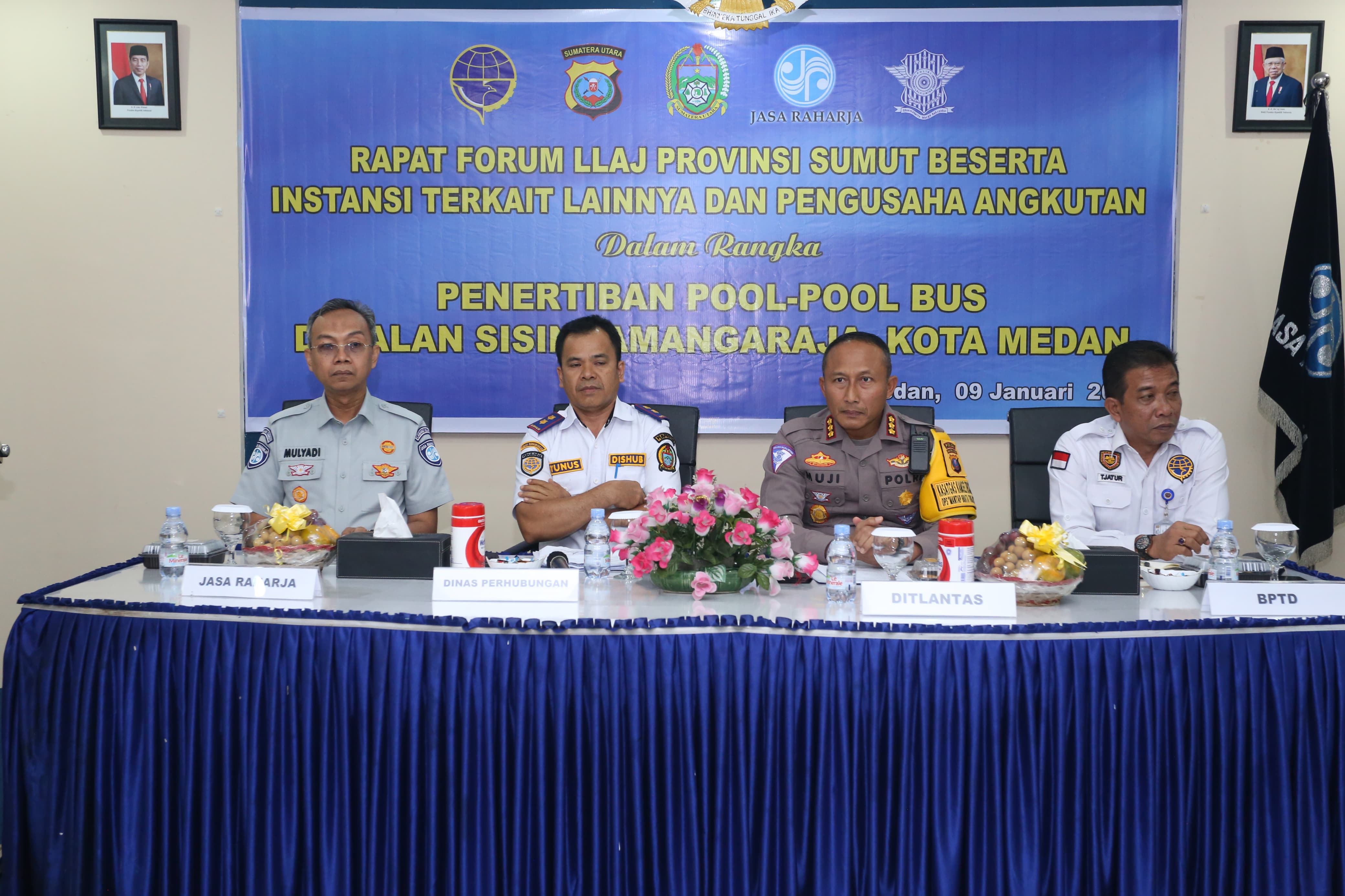 Mulai 10 Januari, bus umum dilarang turunkan penumpang di Jl Sisingamangaraja, Medan Mulai 10 Januari, bus umum dilarang turunkan penumpang di Jl Sisingamangaraja, Medan