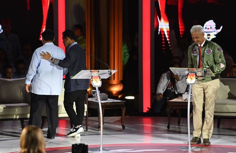 Ganjar sering sebut data hingga kenalkan viralisme di debat capres Ganjar sering sebut data hingga kenalkan viralisme di debat capres