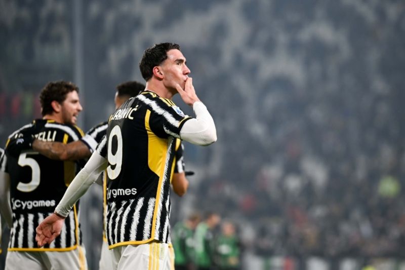 Juventus kalahkan Sassuolo 3-0 dengan dua gol dari Dusan Vlahovic