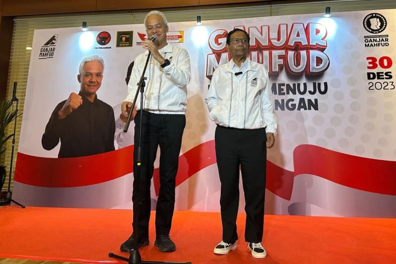 Ganjar-Mahfud kunjungi petani bawang dan ponpes pada hari ke-44 kampanye Ganjar-Mahfud kunjungi petani bawang dan ponpes pada hari ke-44 kampanye