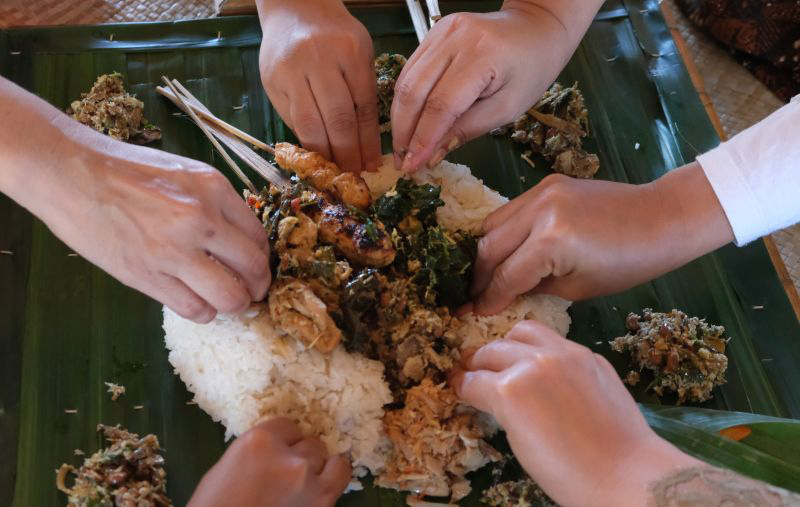 Prediksi tren kuliner Indonesia 2024 menurut Chef Ragil Prediksi tren kuliner Indonesia 2024 menurut Chef Ragil