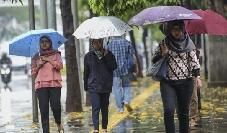 Perkiraan BMKG akan turun nya hujan guyur mayoritas wilayah Indonesia pada Rabu Perkiraan BMKG akan turun nya hujan guyur mayoritas wilayah Indonesia pada Rabu