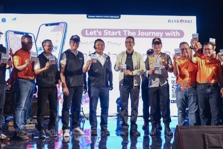Bank DKI perkenalkan Jakarta Tourist Pass di Festival Malam Muda Mudi Jakarta Kota Global Bank DKI perkenalkan Jakarta Tourist Pass di Festival Malam Muda Mudi Jakarta Kota Global