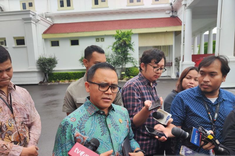 Menpan RB minta KASN tindaklanjuti laporan pelanggaran netralitas ASN Menpan RB minta KASN tindaklanjuti laporan pelanggaran netralitas ASN