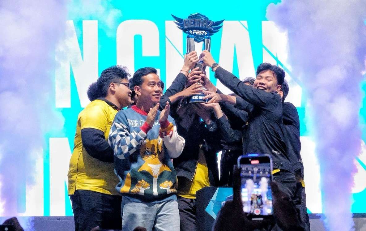 Kunjungi GEMAZ Festival 2024, Gibran Rakabuming disambut para cosplayer Kunjungi GEMAZ Festival 2024, Gibran Rakabuming disambut para cosplayer