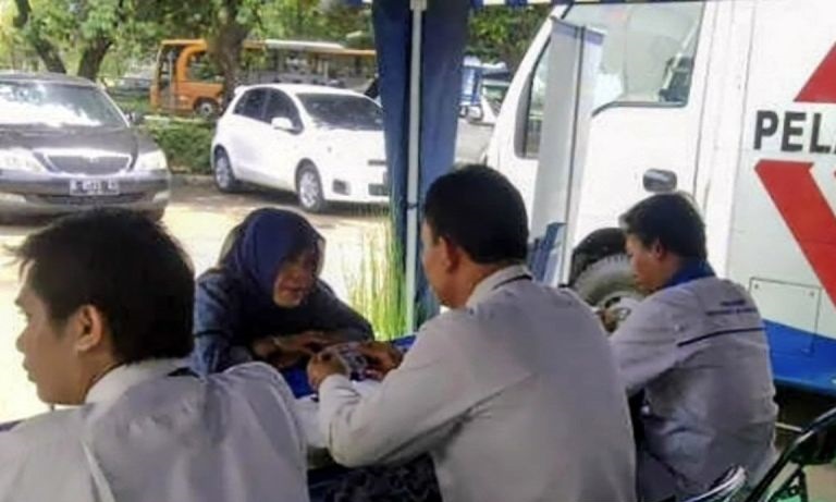 Pada minggu pagi Gerai SIM Keliling buka di dua lokasi