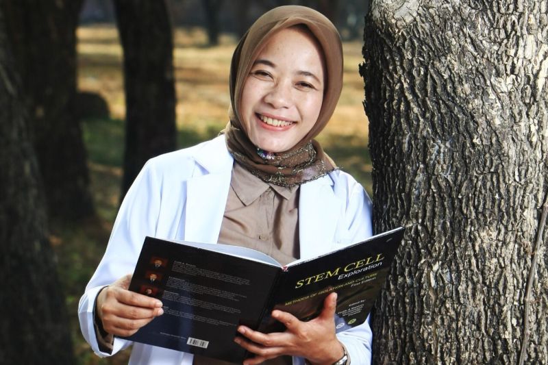Peneliti Unair kembangkan terapi stem cell untuk cegah penuaan dini Peneliti Unair kembangkan terapi stem cell untuk cegah penuaan dini