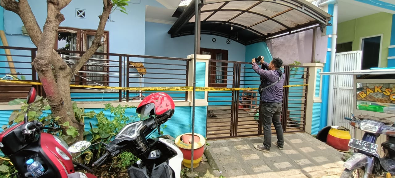 Polisi periksa empat saksi kasus kematian warga Perum Bumi Mondoroko Singosari, Malang 