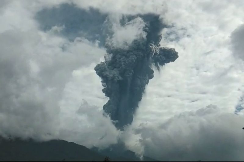 Pemkab Agam buka layanan pemeriksaan paru warga sekitar Gunung Marapi Pemkab Agam buka layanan pemeriksaan paru warga sekitar Gunung Marapi