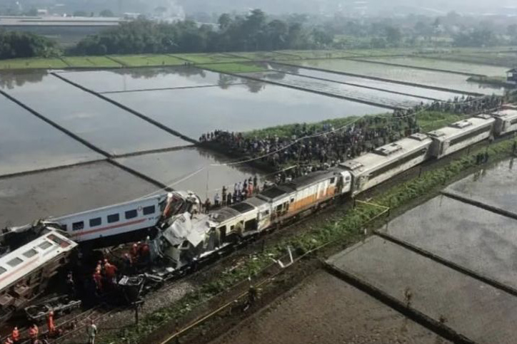 Puan soroti sistem keamanan dalam kasus tabrakan kereta di Cicalengka Puan soroti sistem keamanan dalam kasus tabrakan kereta di Cicalengka