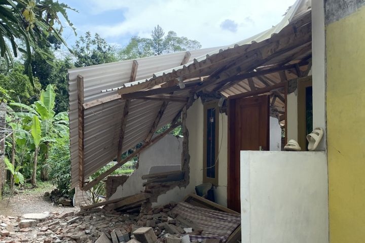 Badan Geologi temukan sesar baru penyebab gempa bumi di Sumedang Badan Geologi temukan sesar baru penyebab gempa bumi di Sumedang