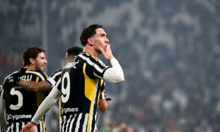 Juventus puncaki klasemen sementara usai gasak Lecce 3-0 Juventus puncaki klasemen sementara usai gasak Lecce 3-0