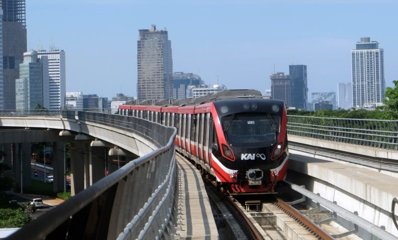 Perpanjang waktu layanan LRT Jabodebek  sampai bulan Februari
