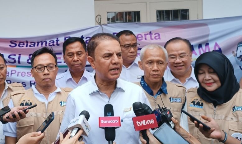 Timnas AMIN persilakan TKN laporkan Cak Imin jika ada pelanggaran Timnas AMIN persilakan TKN laporkan Cak Imin jika ada pelanggaran