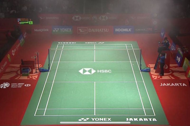 Semifinal Indonesia Masters kembali berlanjut meski sempat berhenti Semifinal Indonesia Masters kembali berlanjut meski sempat berhenti