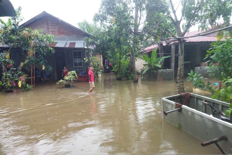 BMKG imbau masyakat Batam waspadai banjir rob BMKG imbau masyakat Batam waspadai banjir rob