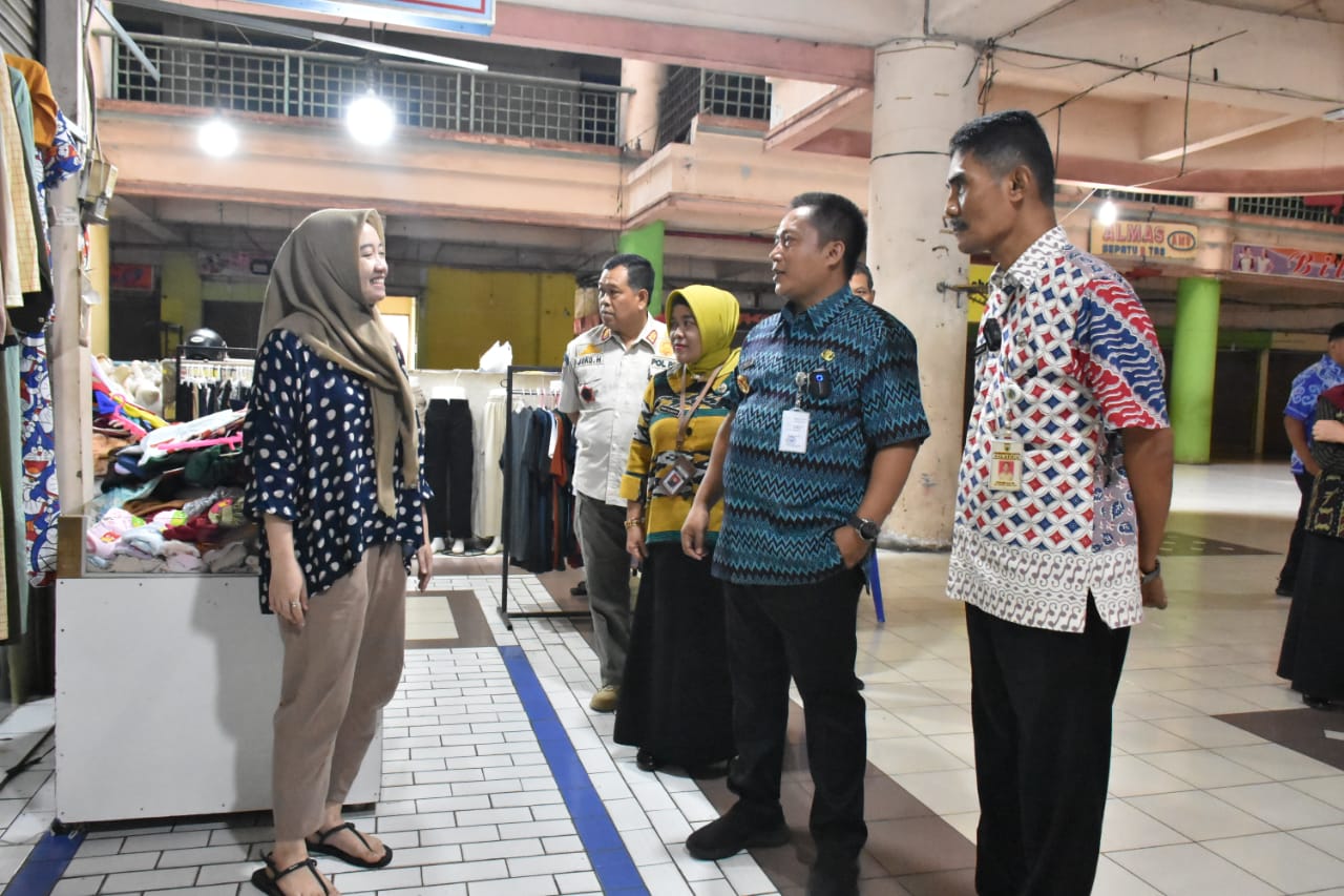 Pj Wali Kota Salatiga berdayakan pasar mangkrak 25 tahun Pj Wali Kota Salatiga berdayakan pasar mangkrak 25 tahun