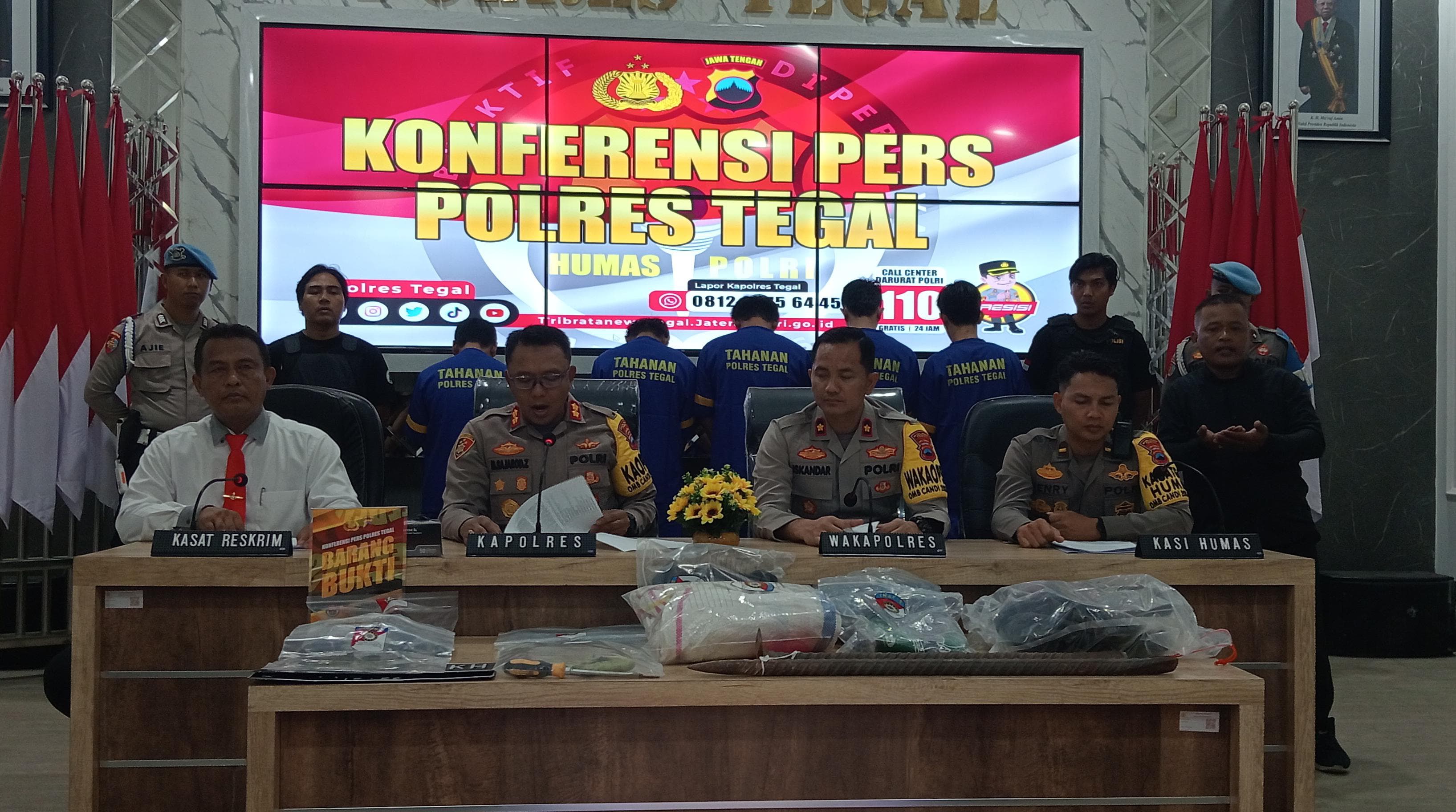Satreskrim Polres Tegal amankan lima pelaku curat, satu residivis Satreskrim Polres Tegal amankan lima pelaku curat, satu residivis