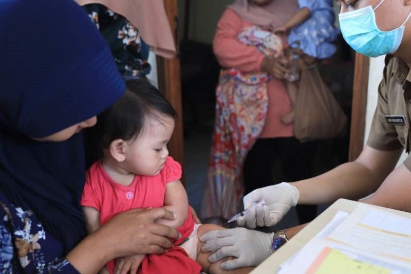 Dinkes Kota Tangerang tingkatkan imunisasi balita turunkan stunting Dinkes Kota Tangerang tingkatkan imunisasi balita turunkan stunting