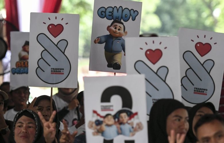 Kampanye hari ke-50 kampanye, Prabowo di Jakarta, Gibran blusukan di Warakas Kampanye hari ke-50 kampanye, Prabowo di Jakarta, Gibran blusukan di Warakas