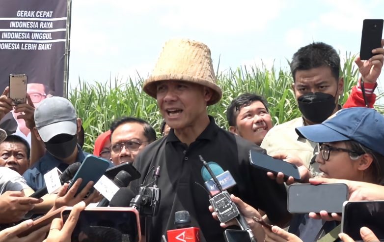 Kampanye hari ke-48 Ganjar di Jakarta dan Jabar, Mahfud ke Medan Kampanye hari ke-48 Ganjar di Jakarta dan Jabar, Mahfud ke Medan