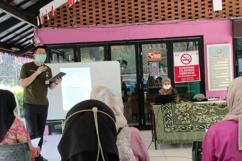 UI beri penyuluhan perawatan paliatif bagi kader kesehatan UI beri penyuluhan perawatan paliatif bagi kader kesehatan