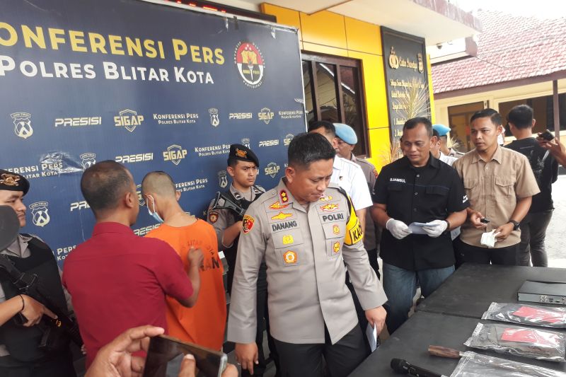 Polisi tangkap pelaku pembunuhan dua perempuan di shelter anjing Blitar Polisi tangkap pelaku pembunuhan dua perempuan di shelter anjing Blitar
