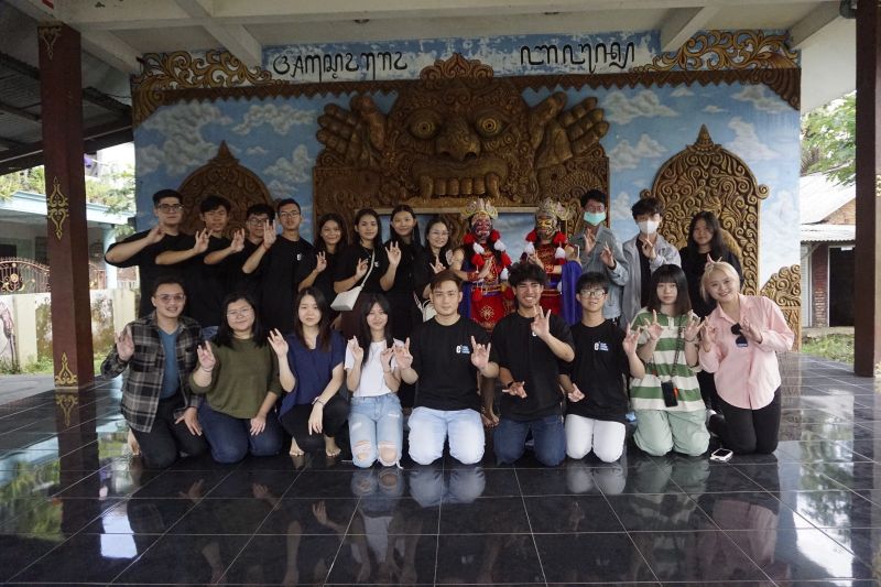 15 mahasiswa internasional ikuti summer camp di Universitas Ma Chung 15 mahasiswa internasional ikuti summer camp di Universitas Ma Chung