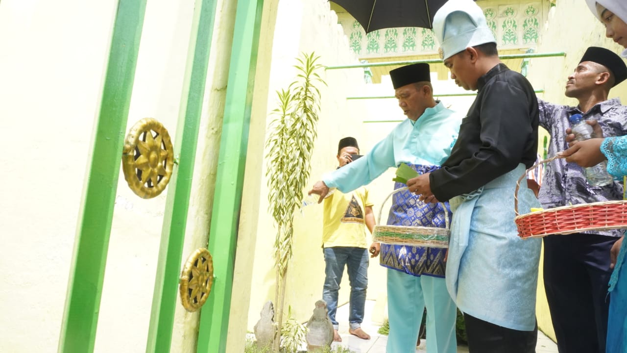 Sambut hari jadi Langkat, Plt Bupati ziarah ke makam Sultan Langkat Sambut hari jadi Langkat, Plt Bupati ziarah ke makam Sultan Langkat