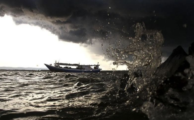 Waspada gelombang tinggi air laut di 26 wilayah perairan RI Waspada gelombang tinggi air laut di 26 wilayah perairan RI