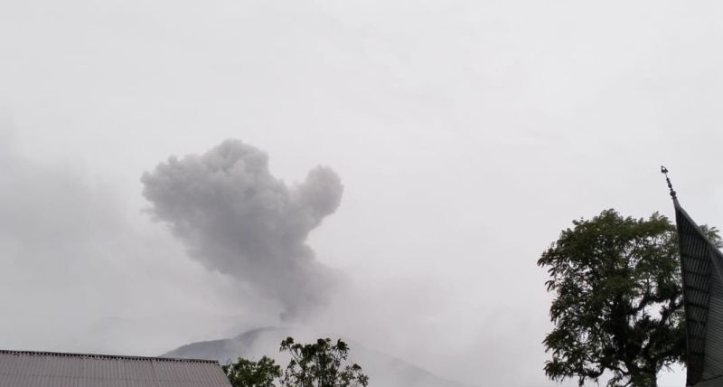 Tim gabungan kembali ungsikan warga dari radius 4,5 kilometer Marapi